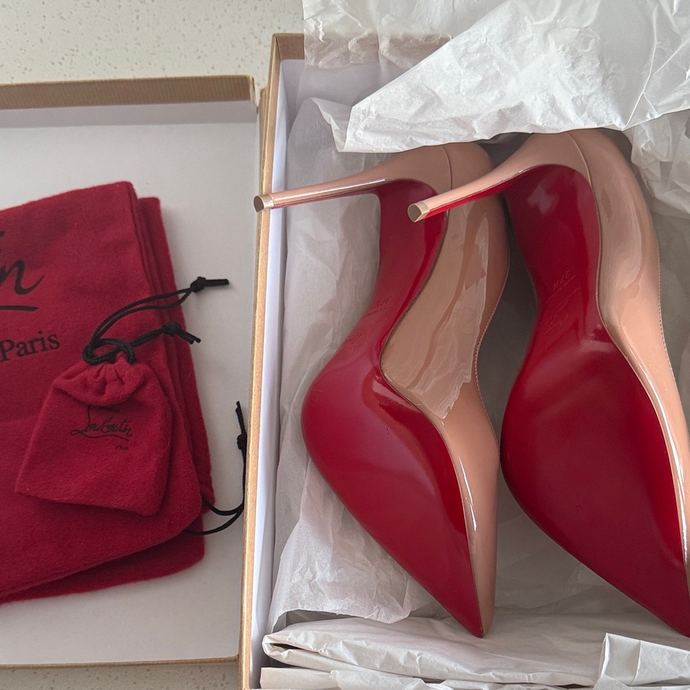 Christian Louboutin Pigalle Follies Nude (Kate)